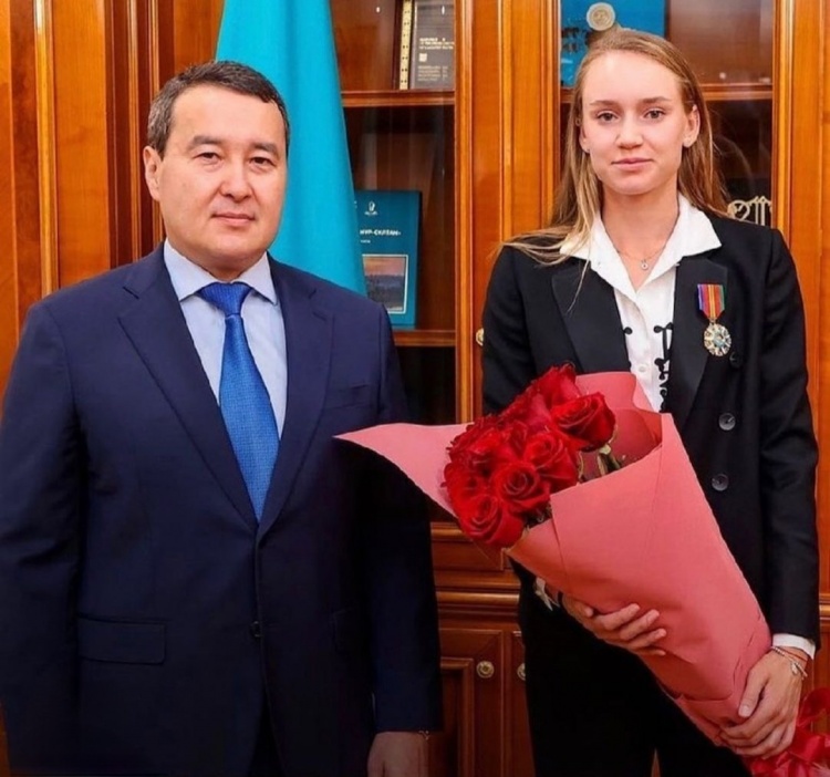 为了球迷和 为了球迷和