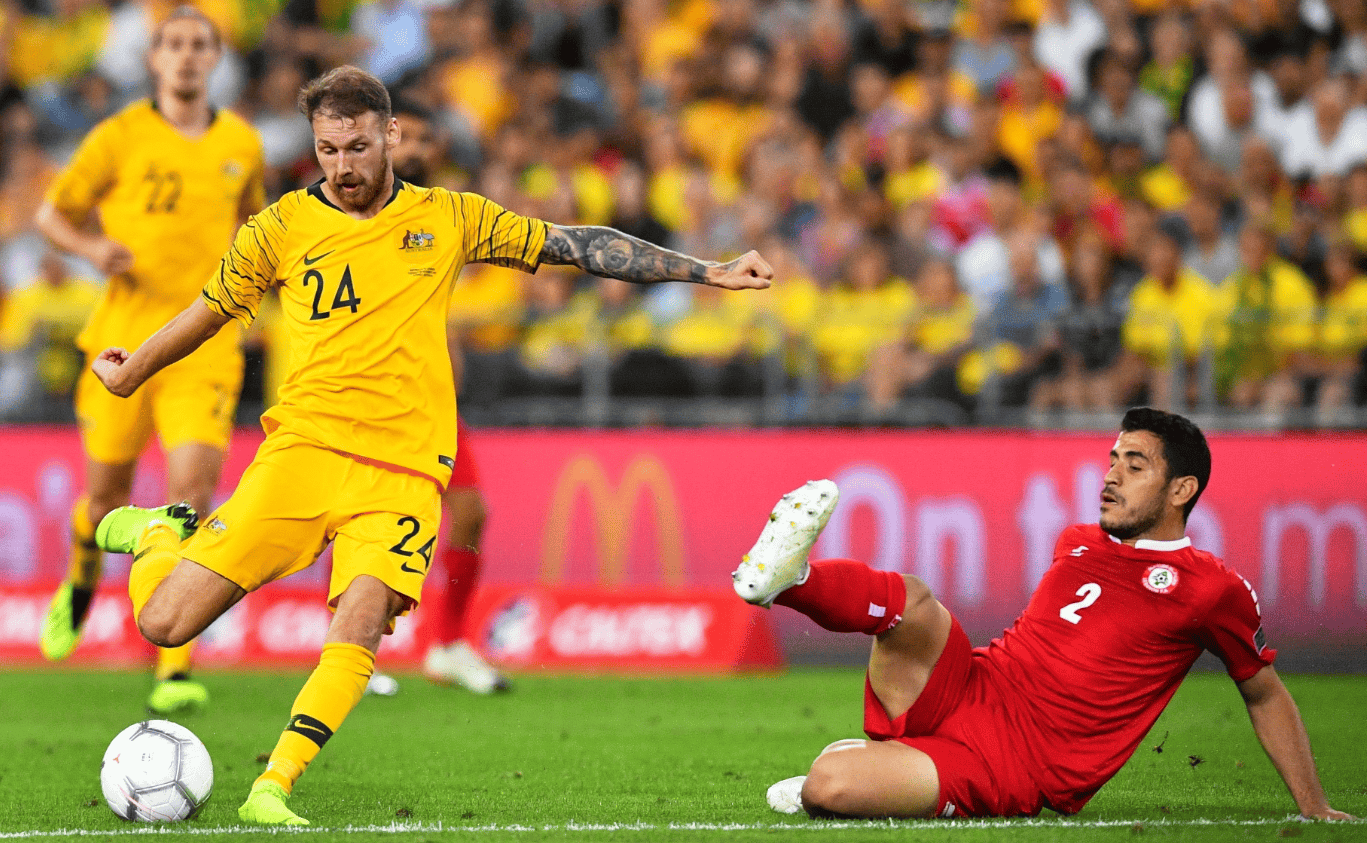 迅速拉开比 迅速拉开比